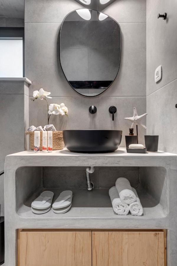 Syrose Suites Ermoupoli Bagian luar foto