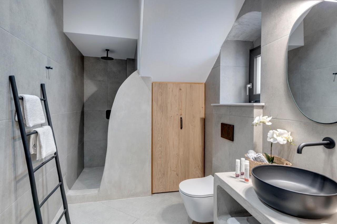 Syrose Suites Ermoupoli Bagian luar foto