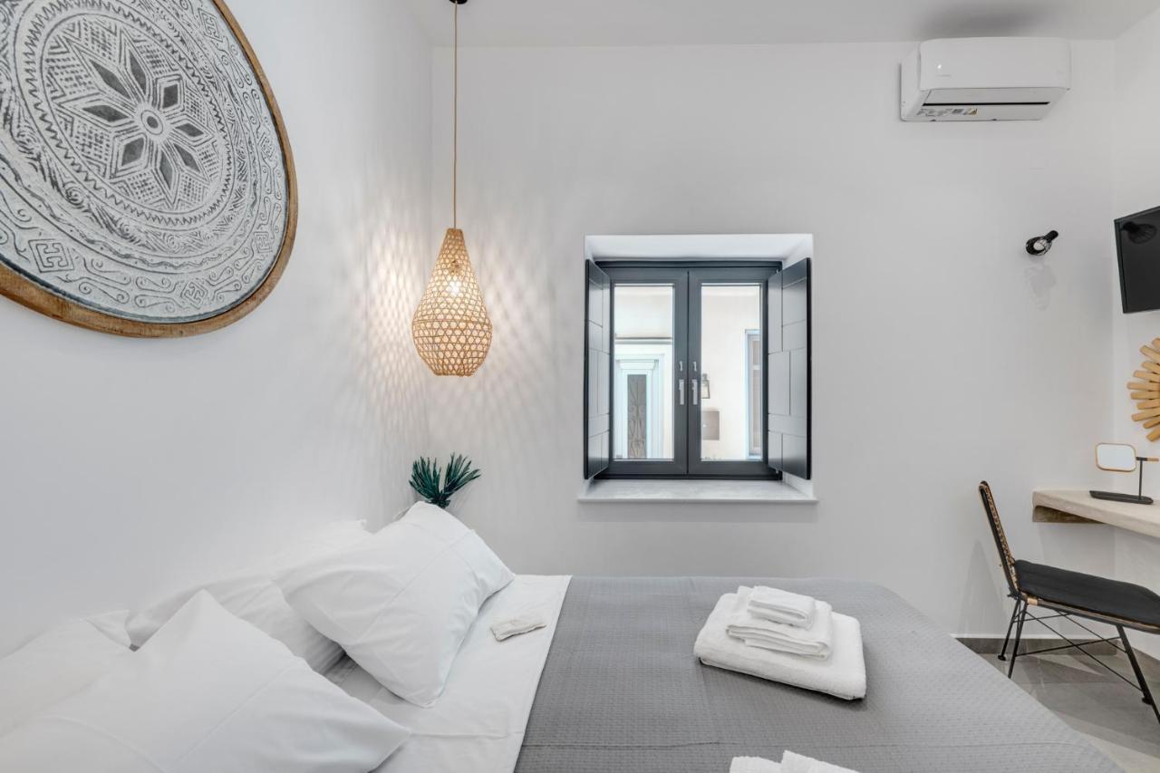 Syrose Suites Ermoupoli Bagian luar foto