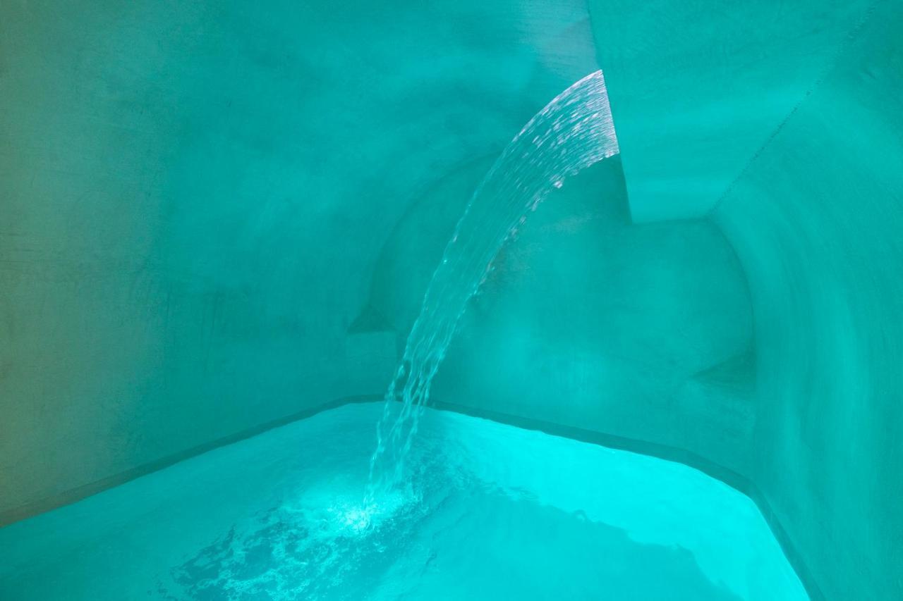 Syrose Suites Ermoupoli Bagian luar foto